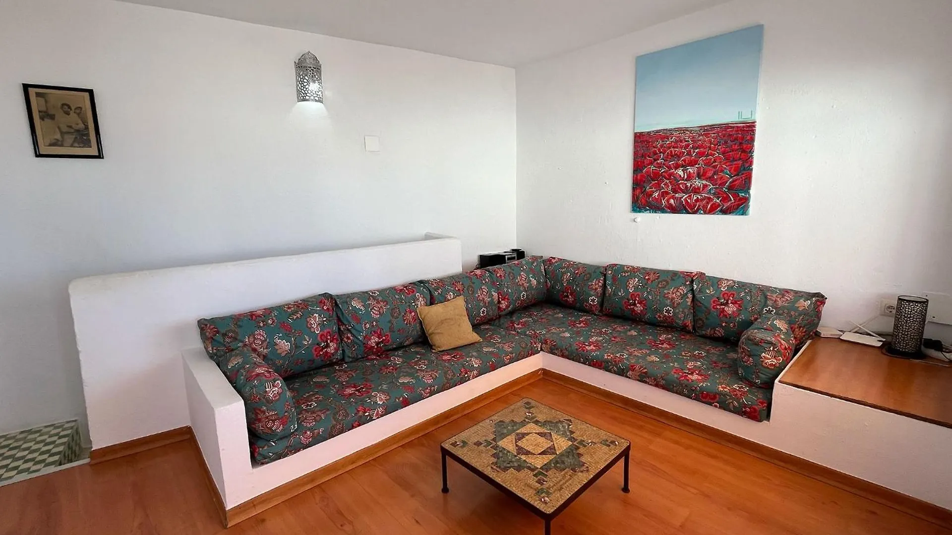 Baluarte Conil Town House With Roof Terrace And Sea View In Barrio De Los Pescadores Conil De La Frontera Spanien