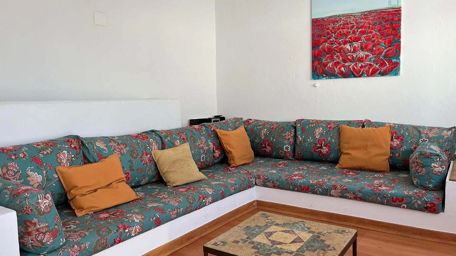Baluarte Conil Town House With Roof Terrace And Sea View In Barrio De Los Pescadores Conil De La Frontera